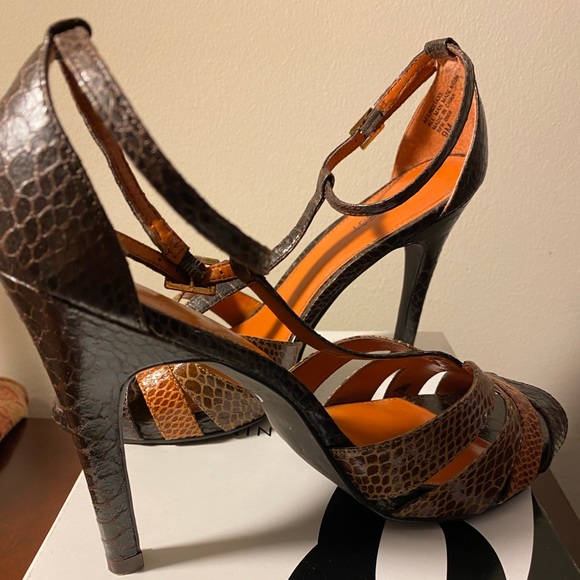 Nine West like new multi brown texture heels. Size 9. - Picture 1 of 4